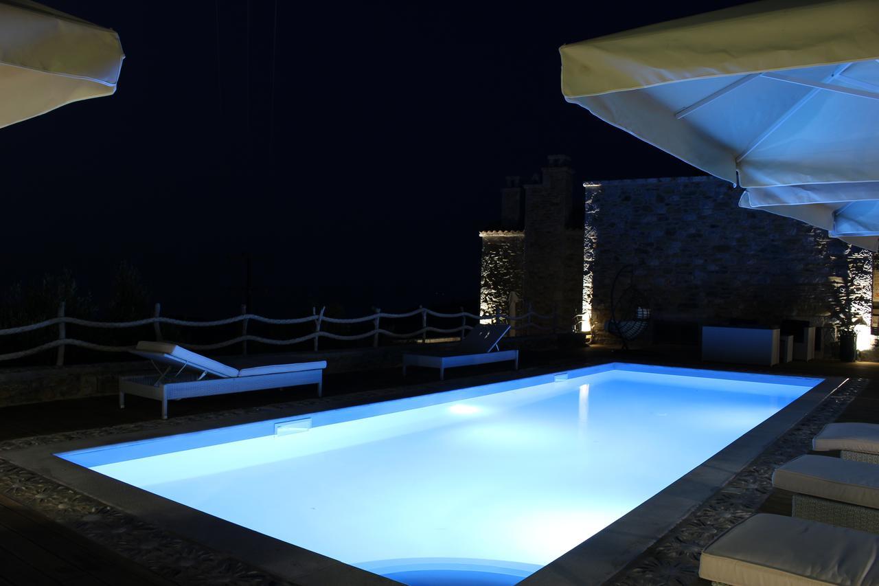 Alika Resort Esterno foto
